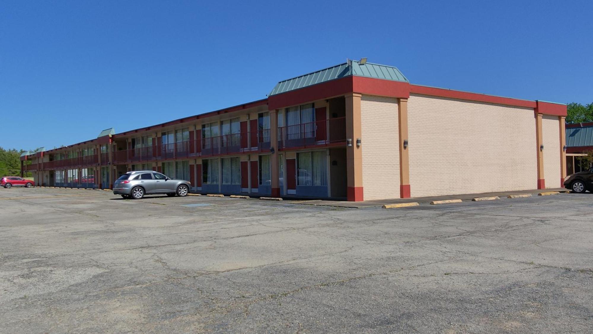 Countryside Inn & Suites Idabel エクステリア 写真